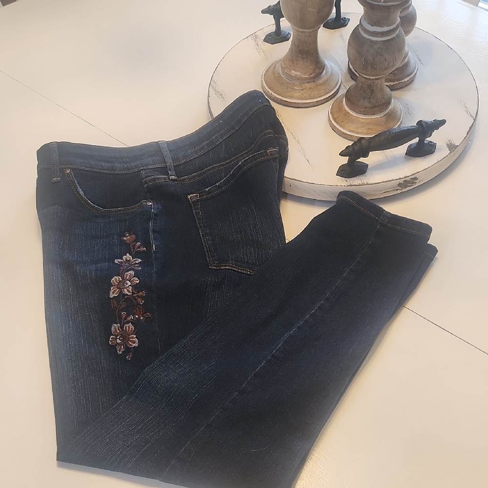 Jessica Simpson Dark Blue Skinny Jeans with Floral Embroidery